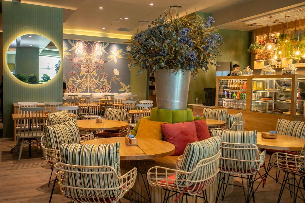 La experiencia del reconocido restaurante Mooi ya se puede vivir en el Aeropuerto de Mendoza. La experiencia del reconocido restaurante Mooi ya se puede vivir en el Aeropuerto de Mendoza.