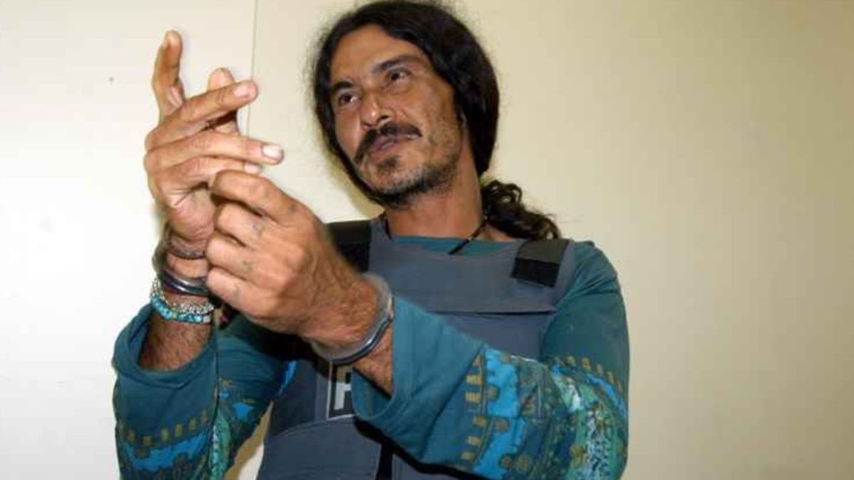 Conocido como "Corumbá", José Vicente Matías es un asesino serial que violó, mató y desmembró a seis mujeres y niñas en Brasil Conocido como "Corumbá", José Vicente Matías es un asesino serial que violó, mató y desmembró a seis mujeres y niñas en Brasil