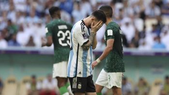 Doblegó a la Selección argentina y fue despedido a 55 días del Mundial Doblegó a la Selección argentina y fue despedido a 55 días del Mundial