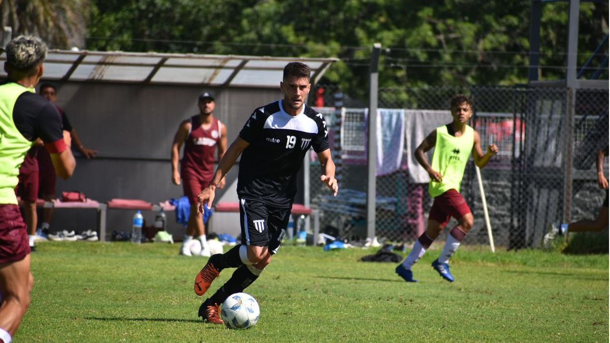 Gimnasia y Esgrima jugó un partido amistoso ante Lanús en Buenos Aires.