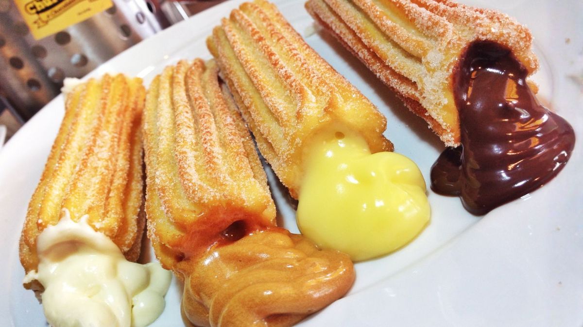 3 recetas caseras: cómo hacer Churros rellenos con dulce de leche, crema pastelera y manzana con canela