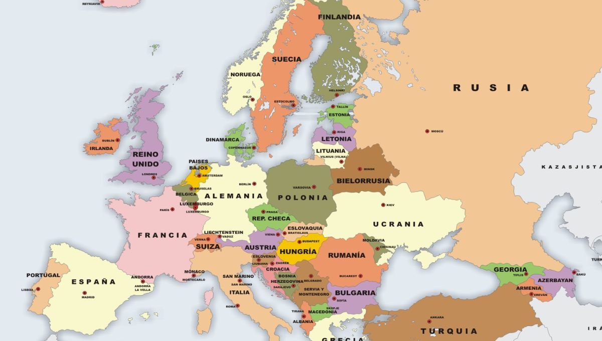 El país de Europa que no tiene ejércitos: la última vez que fue a una guerra volvió sin bajas