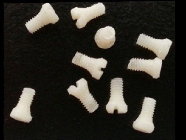 Crean tornillos de seda para curar fracturas