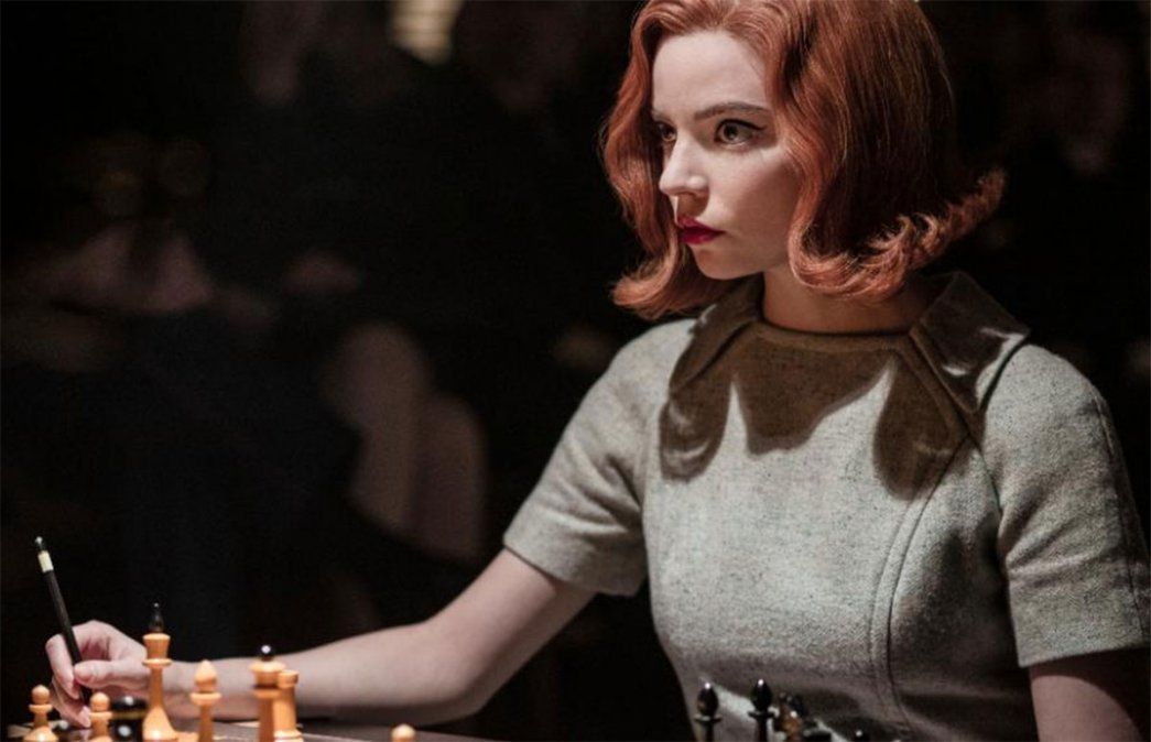 Anya Taylor-Joy, protagonista de Gambito de dama, nació en Miami, vivió en Argentina y luego se mudó a Gran Bretaña.