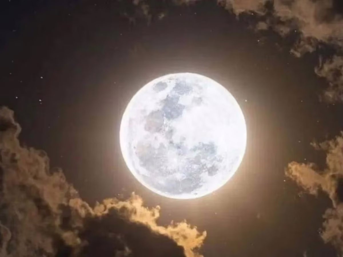 Este fenómeno astronómico durará hasta la madrugada del otro día. Este fenómeno astronómico durará hasta la madrugada del otro día. 