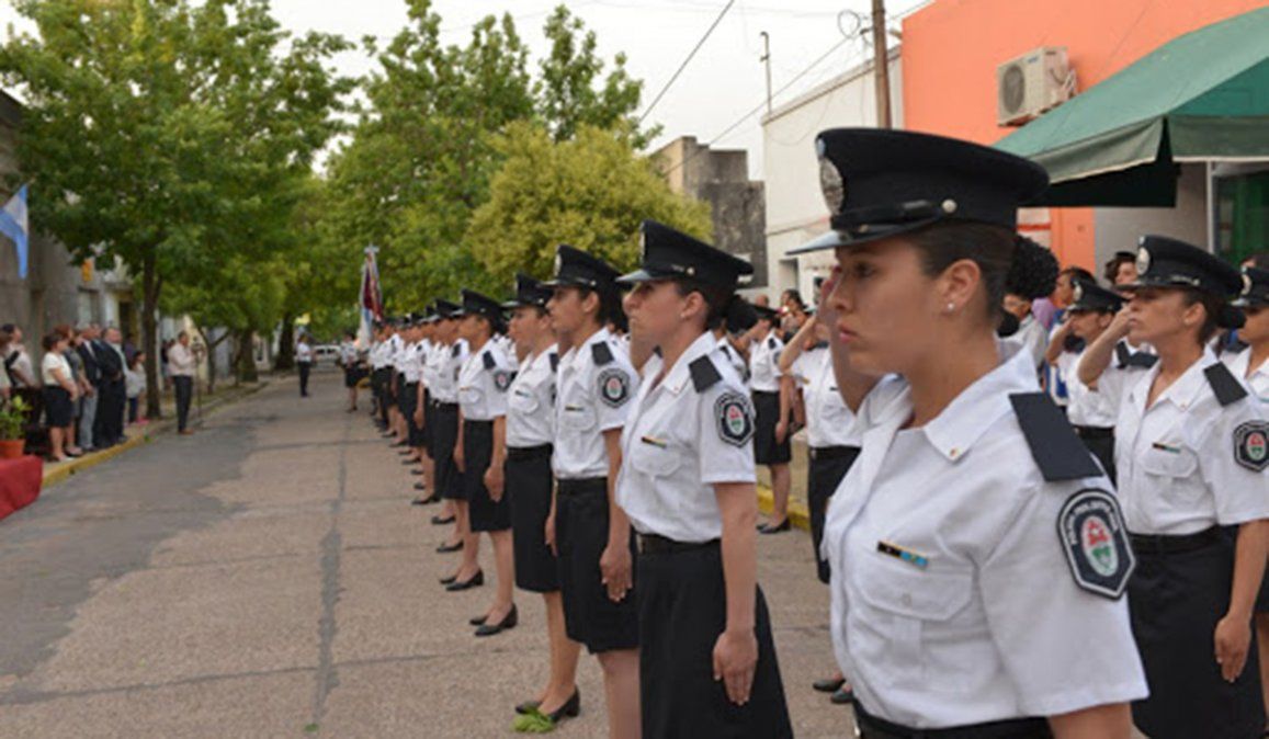 La mujer policía denunció al comisario de la Policía de Entre Ríos por acoso laboral y sexual, y tuvo que realizar un tratamiento psicológico por el daño sufrido