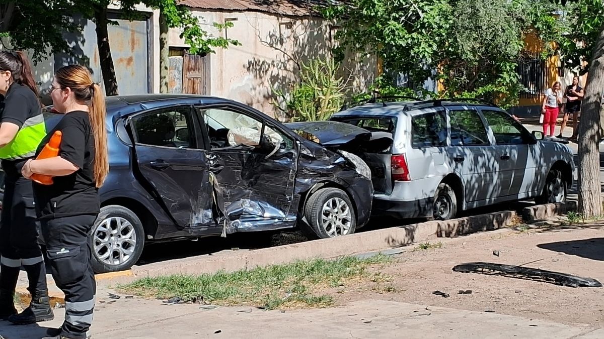 El accidente ocurrió en la esquina de calles Tito Laciar y Quintana de Villa Nueva