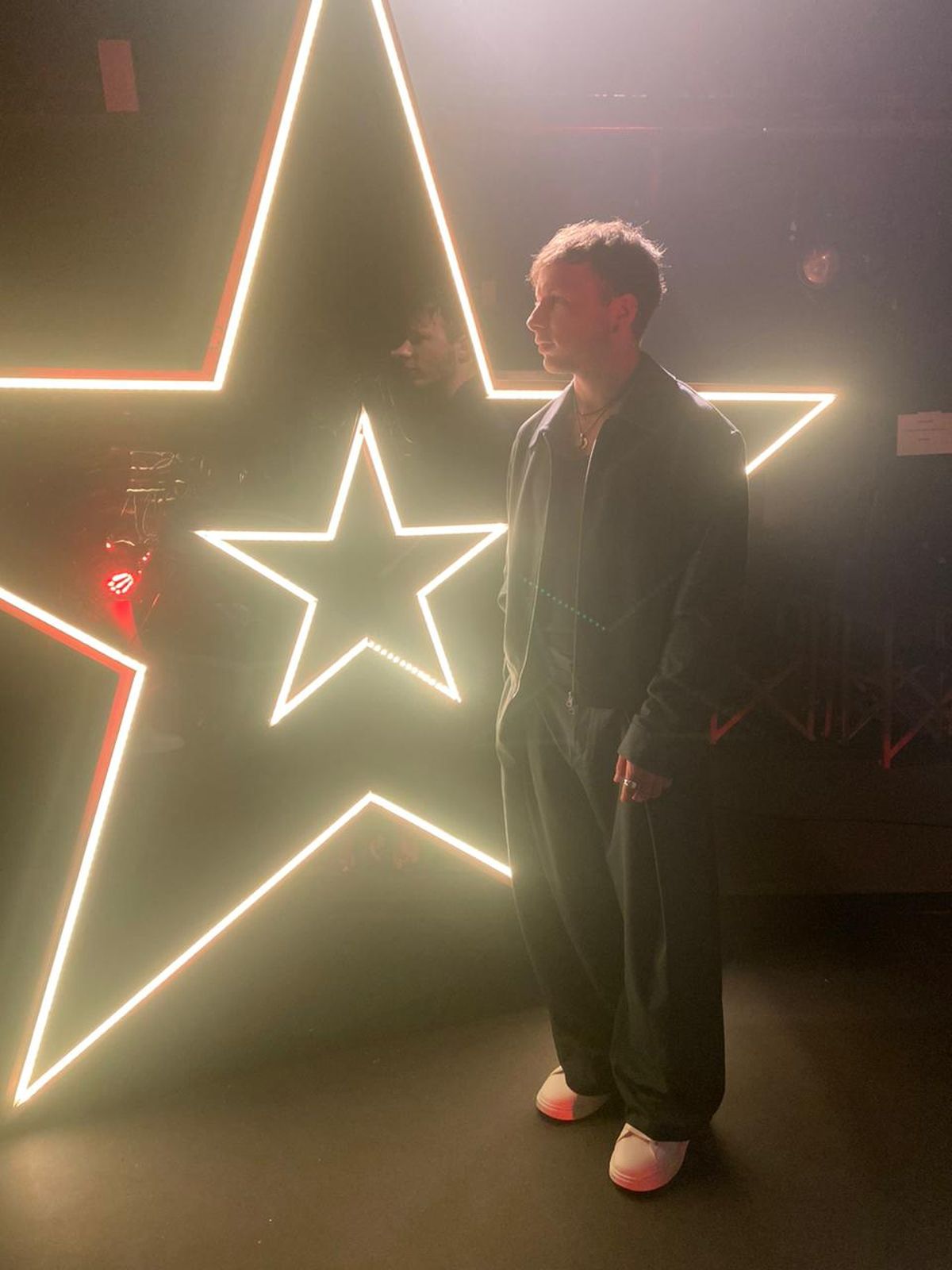 Ambrosio Cantú, retratado por su hermano José minutos antes de salir a escena en la final de Got Talent España. Ambrosio Cantú, retratado por su hermano José minutos antes de salir a escena en la final de Got Talent España.