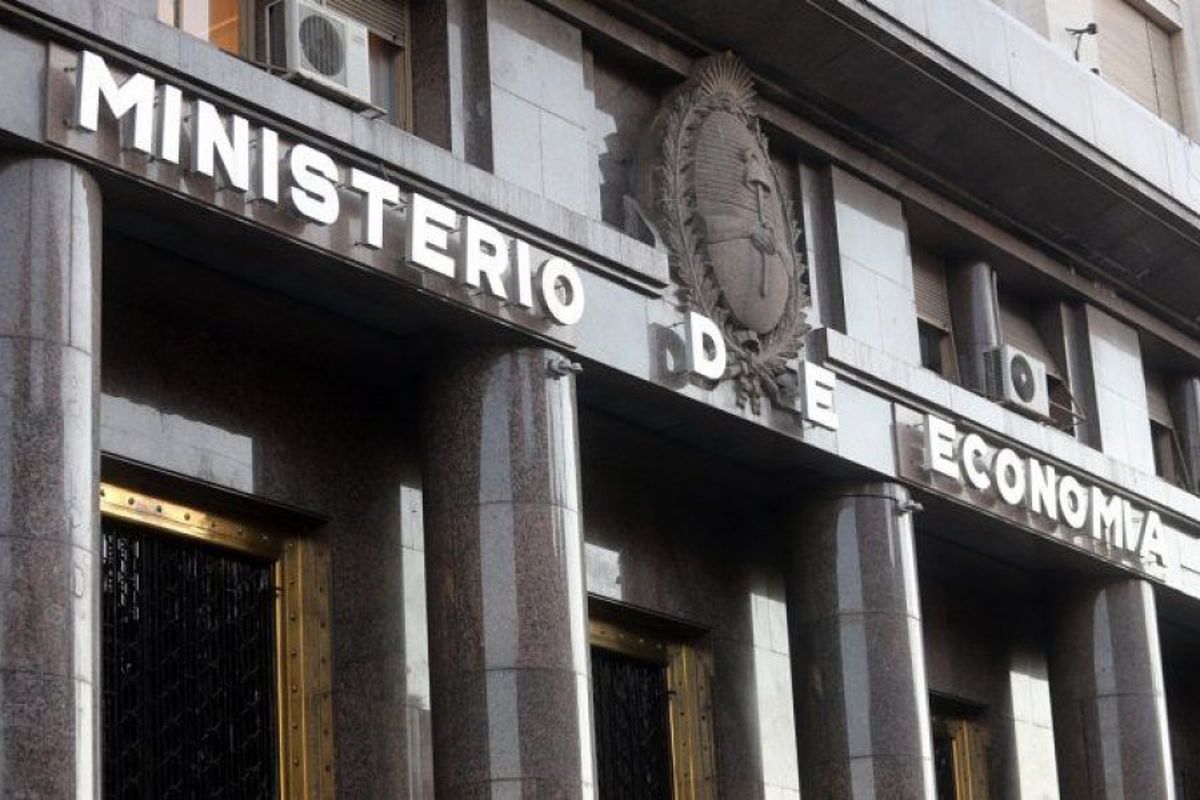 El Ministerio de Economía de la Nación.