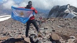 El policía de la Patrulla de Rescate Oscar Tato Mayorga logró 50 cumbres en el Aconcagua y con ellas consechó infinidad de historias.