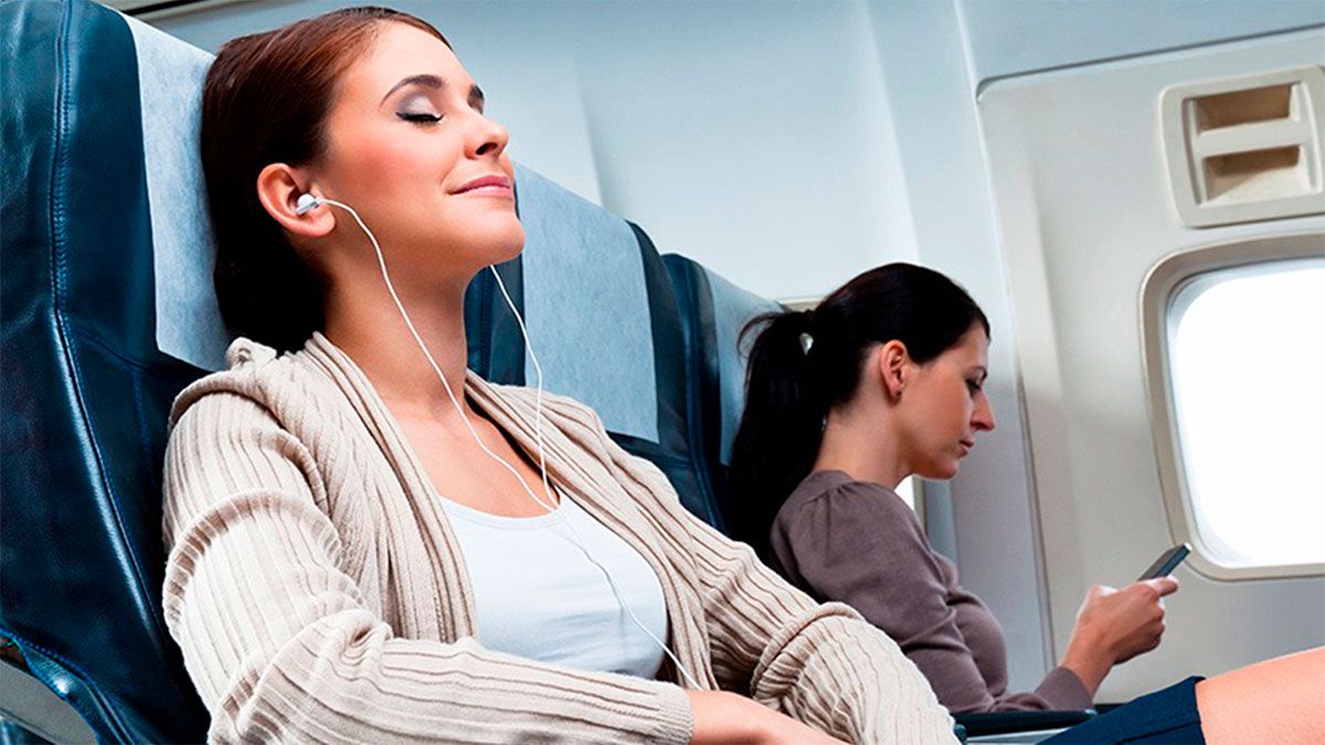 Podés tener una mejor experiencia en tu vuelo si seguís una serie de recomendaciones. Podés tener una mejor experiencia en tu vuelo si seguís una serie de recomendaciones.