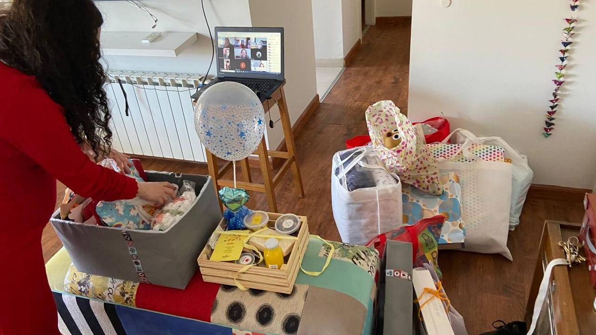 Cintia Correas y un baby shower virtual. Cintia Correas y un baby shower virtual.