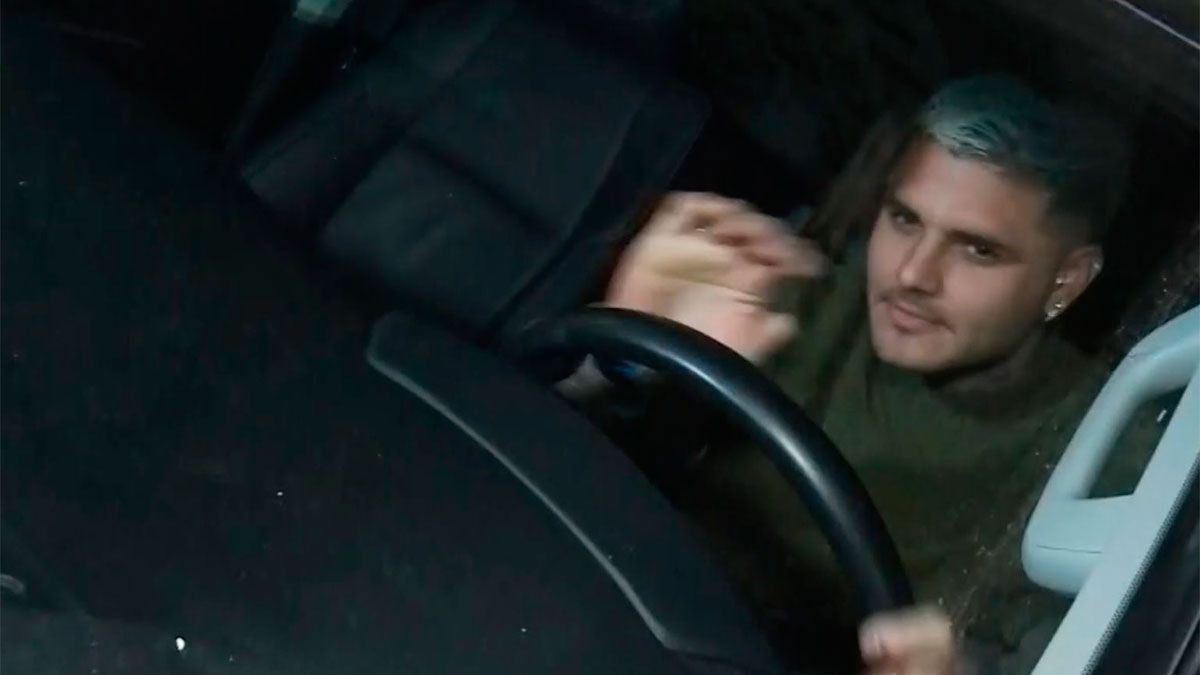 Wanda Nara le entregó sus hijas a Mauro Icardi: llamaron al SAME