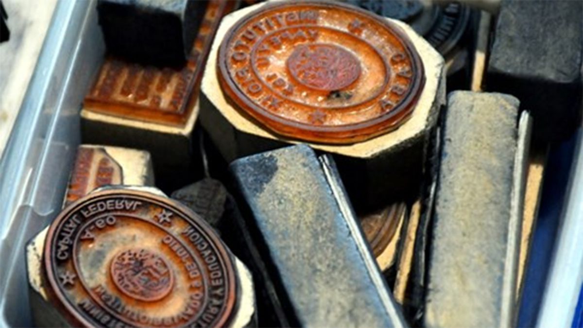 Inseguridad en Argentina: una organizaci&oacute;n de falsificadores que vend&iacute;an t&iacute;tulos secundarios y universitarios.