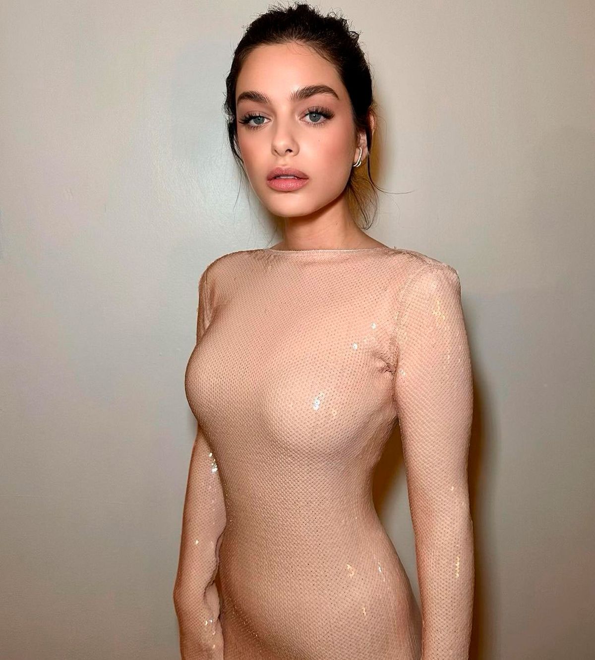 Odeya Rush vive en Los Ángeles, California, junto a su familia. Odeya Rush vive en Los Ángeles, California, junto a su familia.