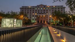 El Gobierno de Mendoza continúa en paritarias con los gremios estatales. El Gobierno de Mendoza continúa en paritarias con los gremios estatales.