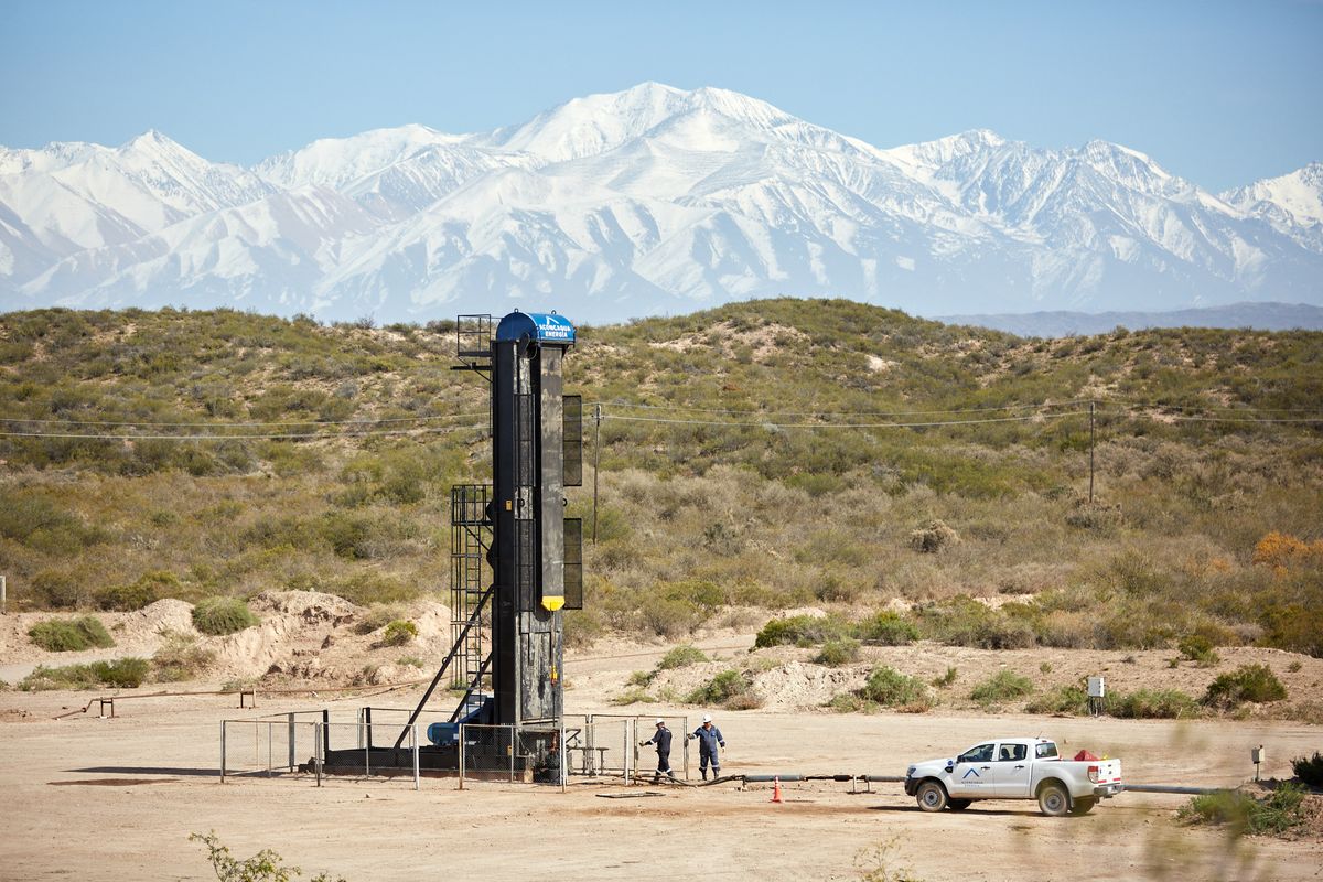 Exploración de petróleo en Mendoza. Exploración de petróleo en Mendoza.