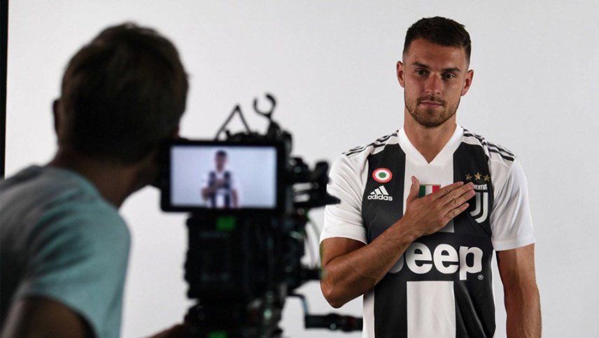La maldición se muda a Italia: Ramsey jugará en Juventus