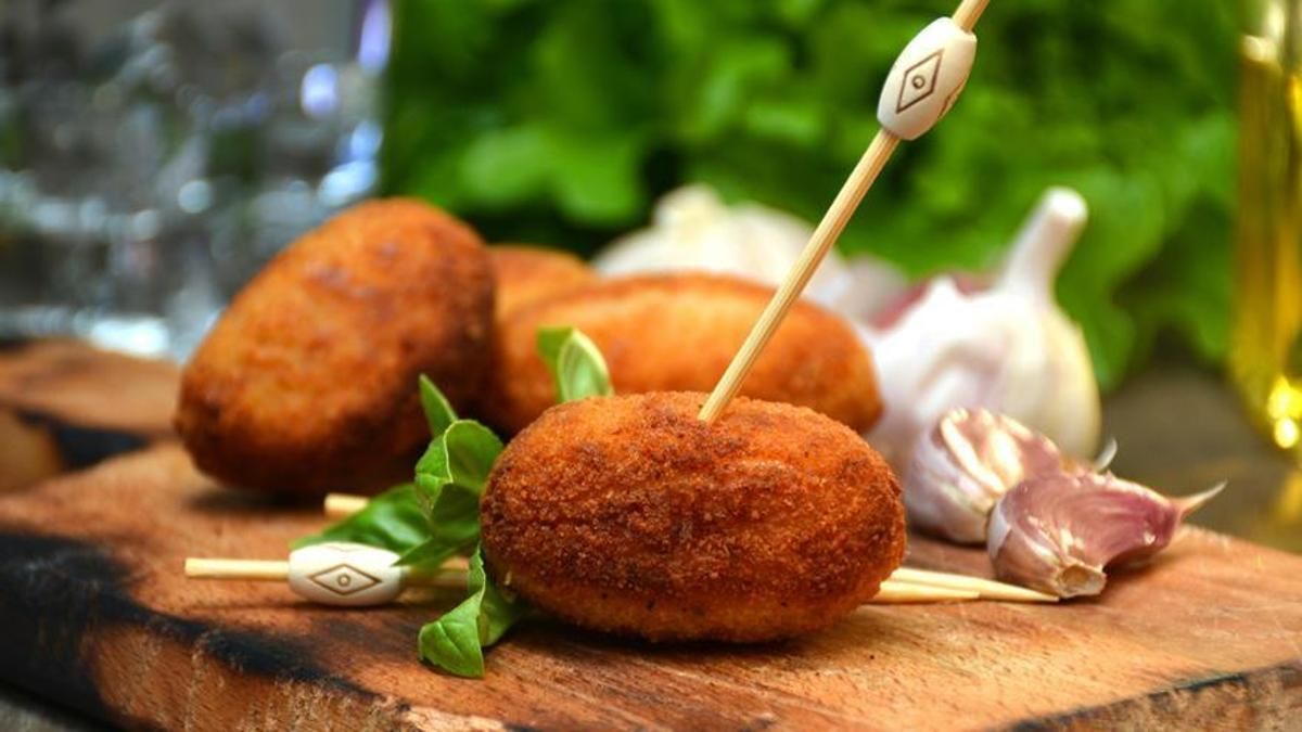 Estas croquetas de freidora de aire son extremadamente crocantes. Estas croquetas de freidora de aire son extremadamente crocantes.