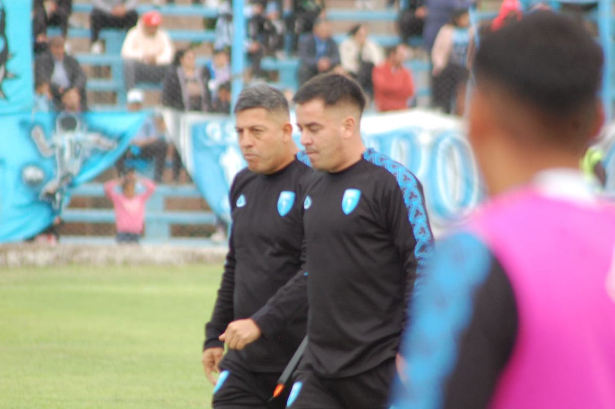 Pablo Jofré DT de Gutiérrez Sport Club en el Torneo Federal A. Pablo Jofré DT de Gutiérrez Sport Club en el Torneo Federal A.