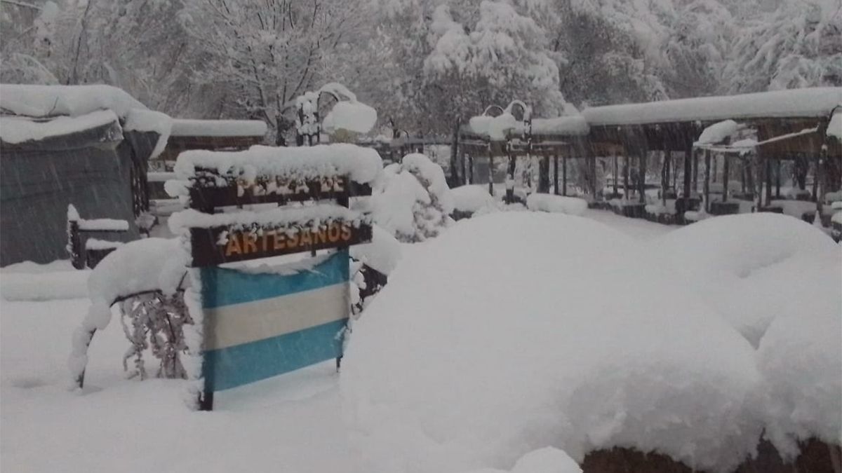 Nieve en Tunuyán. Nieve en Tunuyán.