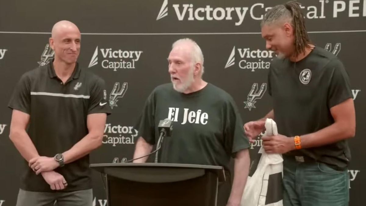 Popovich con Ginóbili y Duncan.