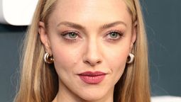 La actriz Amanda Seyfried interpreta a Anon en la película de Netflix.