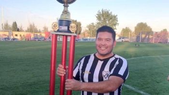 Un médico del Notti sufrió un infarto fulminante mientras jugaba al fútbol con amigos