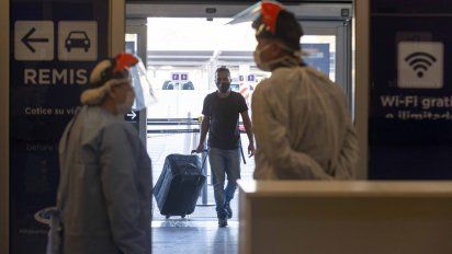 Especialistas de la ONU no están de acuerdo en el posible requerimiento de certificados para viajeros internacionales.