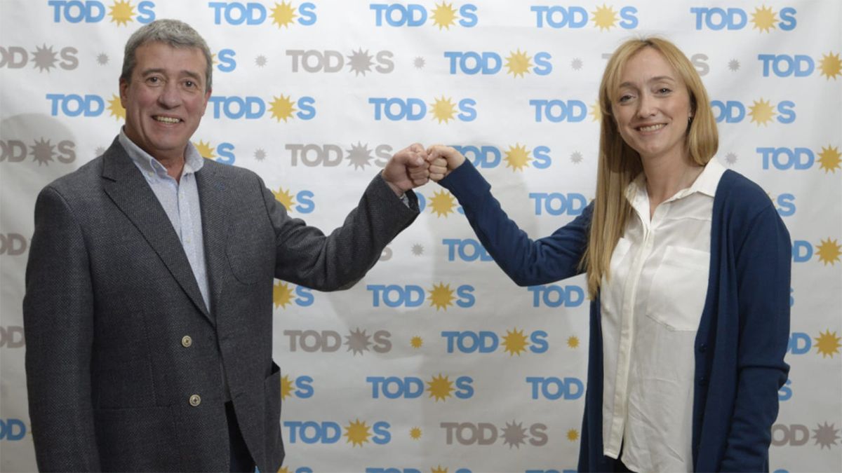 Anabel Fernández Sagasti, como senadora y Adolfo Bermejo para diputado encabezarán la lista del Frente de Todos para las PASO 2021.