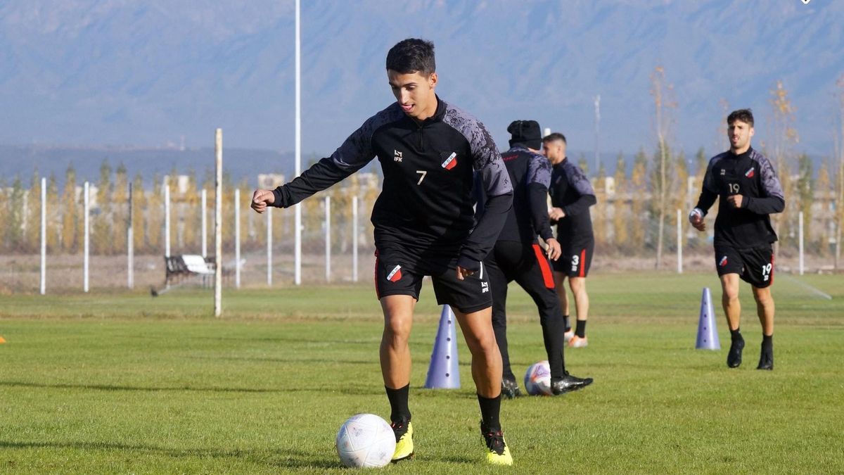 Agustín Manzur apunta a lo máximo con el Deportivo Maipú