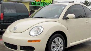 Regalo de Navidad: mexicanos decidieron regalarle a José Mujica un Fusca modelo 2004