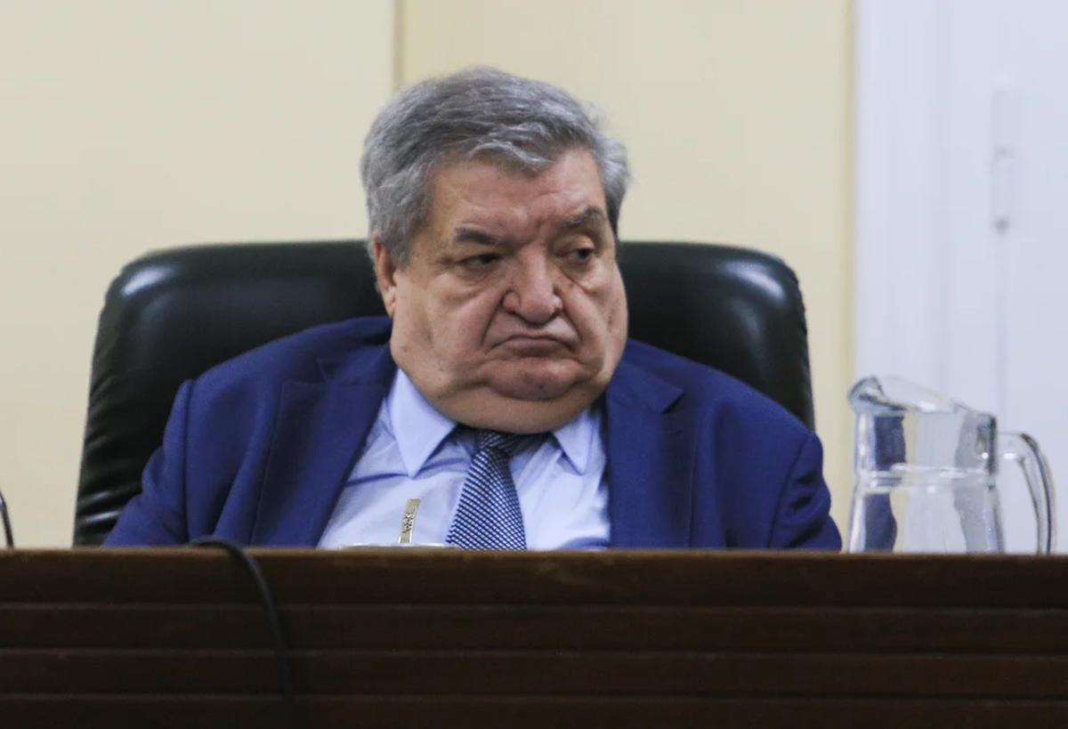 El juez federal Juan Ramos Padilla, quien ratificó la prisión preventiva de Alperovich. El juez federal Juan Ramos Padilla, quien ratificó la prisión preventiva de Alperovich.