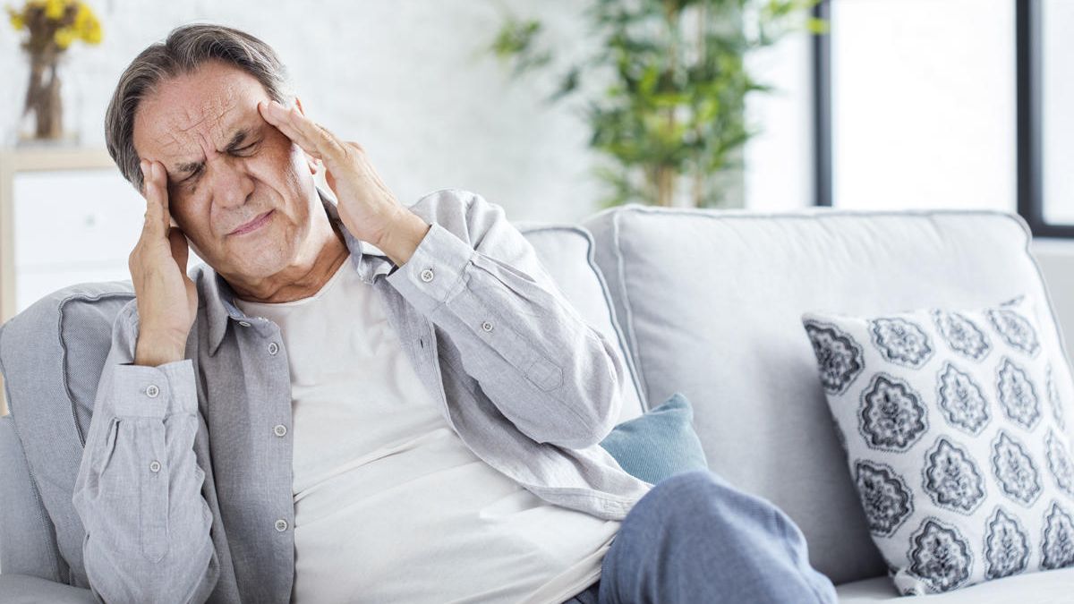Cómo distinguir el dolor de cabeza por Covid de otra cefalea