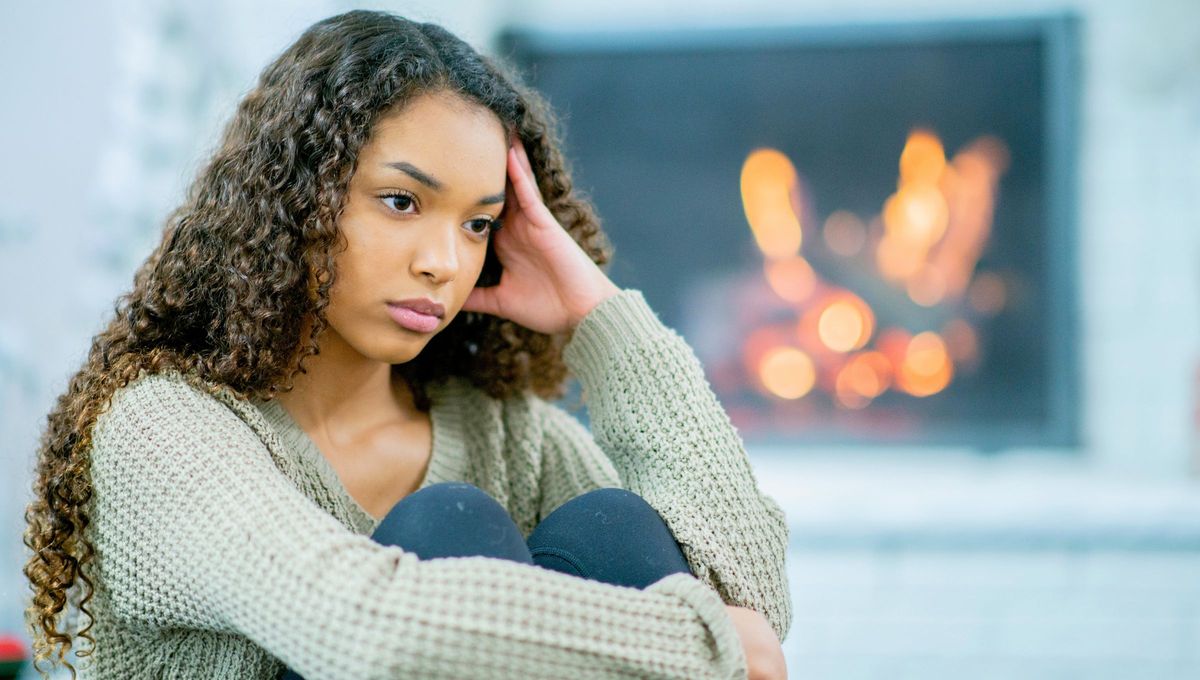 A veces, concentramos nuestro pensamiento sobre lo que pensamos, dejando todo lo demás aparte, por eso no prestamos atención hacia donde miramos, de ahí la expresión "mirar fijamente a la nada". A veces, concentramos nuestro pensamiento sobre lo que pensamos, dejando todo lo demás aparte, por eso no prestamos atención hacia donde miramos, de ahí la expresión "mirar fijamente a la nada".