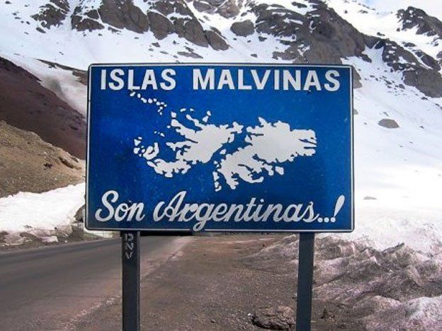 Por ley, todo el transporte público deberá llevar la leyenda las Malvinas son argentinas