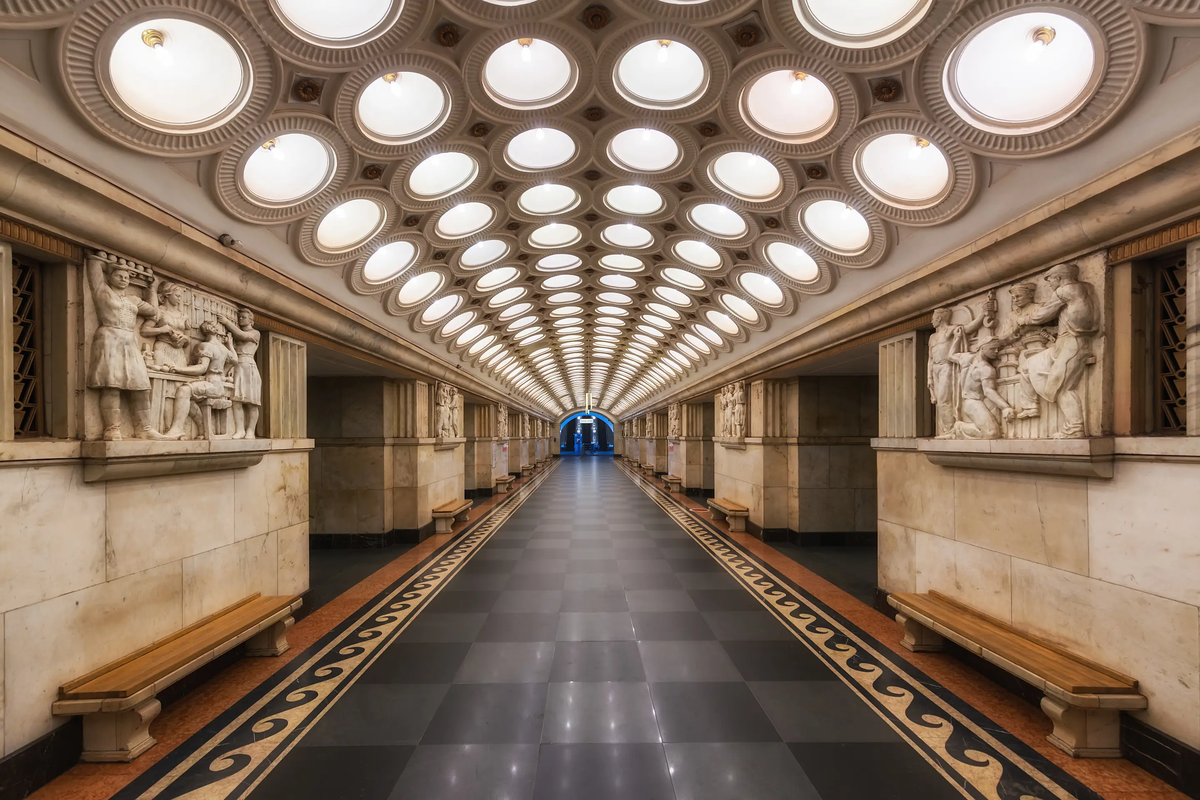 Así luce el pasillo del Metro de Moscú. Imagen: Getty Así luce el pasillo del Metro de Moscú. Imagen: Getty