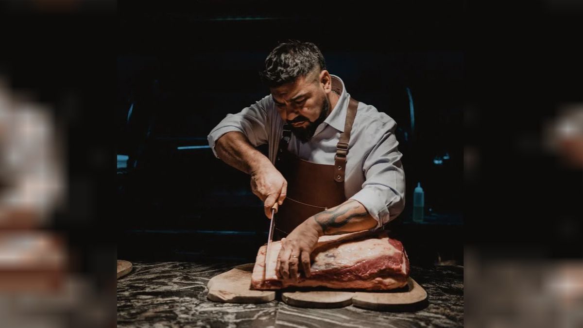 El parrillero tucumano del restaurante Ceferino, José Antonio Figueroa, quien se consagró campeón del mundo en 2022 El parrillero tucumano del restaurante Ceferino, José Antonio Figueroa, quien se consagró campeón del mundo en 2022