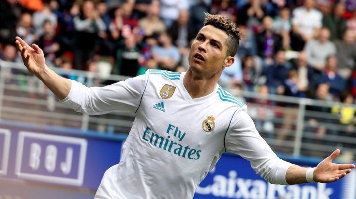 Con un doblete de Ronaldo, el Real Madrid le ganó al Eibar