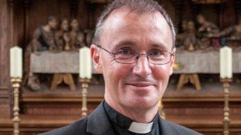 El obispo gay que revoluciona a la Iglesia anglicana