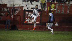 Este Lobo mete miedo: Gimnasia le ganó a Maipú y se aleja en la punta