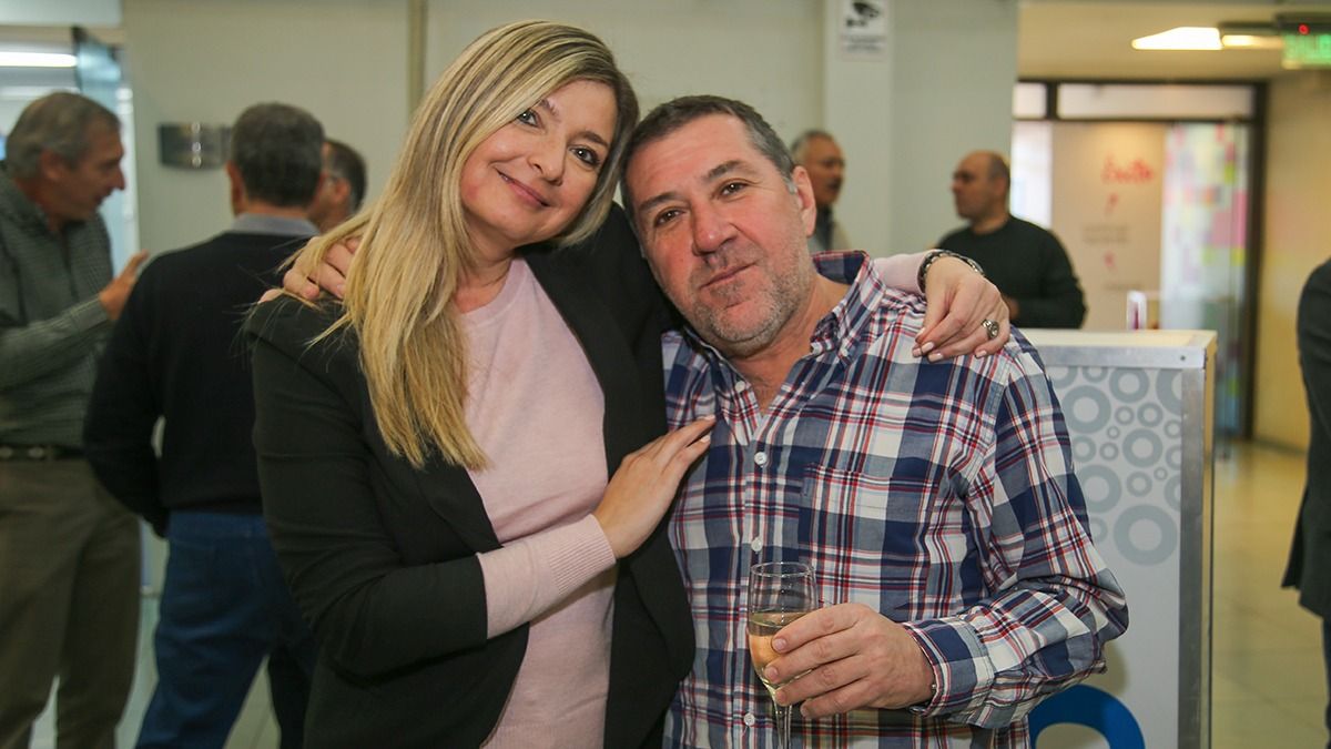 Paola Piquer con uno de los "fundadores", Gustavo De Marinis.