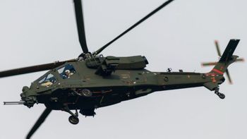 Italia presenta nuevo helicóptero de combate que compite directamente con el Apache de Estados Unidos: cuenta con sensores de última generación Italia presenta nuevo helicóptero de combate que compite directamente con el Apache de Estados Unidos: cuenta con sensores de última generación