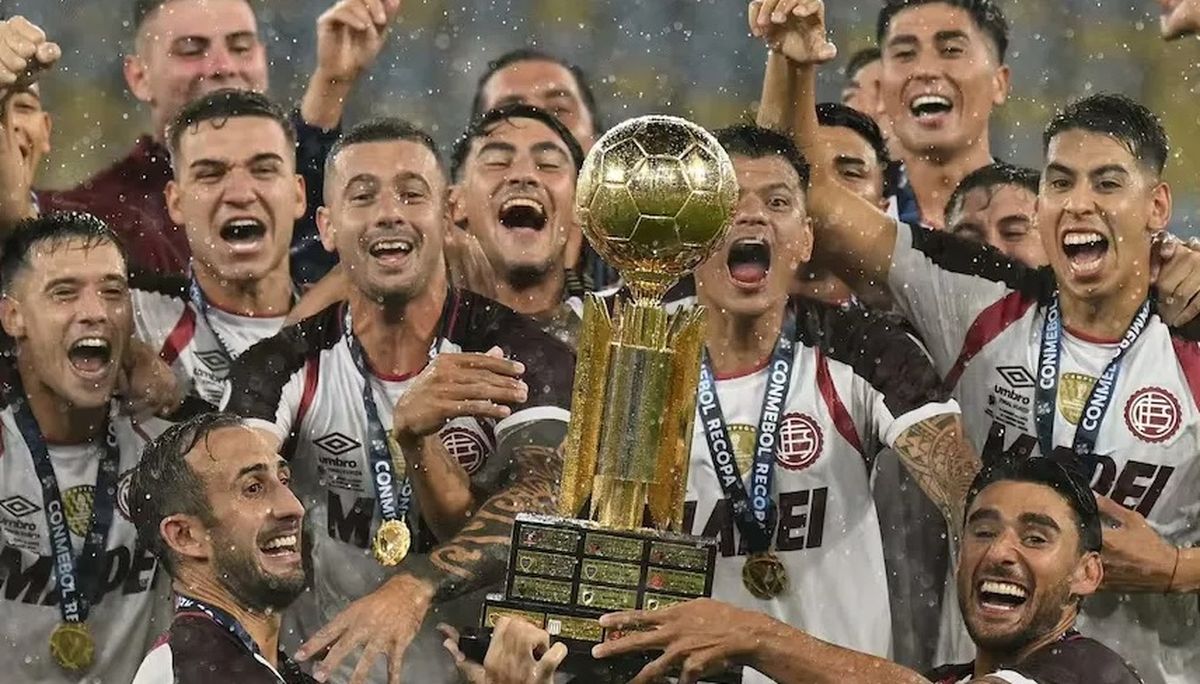Adem&aacute;s de ganar la Sudamericana, Lan&uacute;s gan&oacute; la Recopa; ahora tendr&aacute; su oportunidad en la Copa Libertadores.