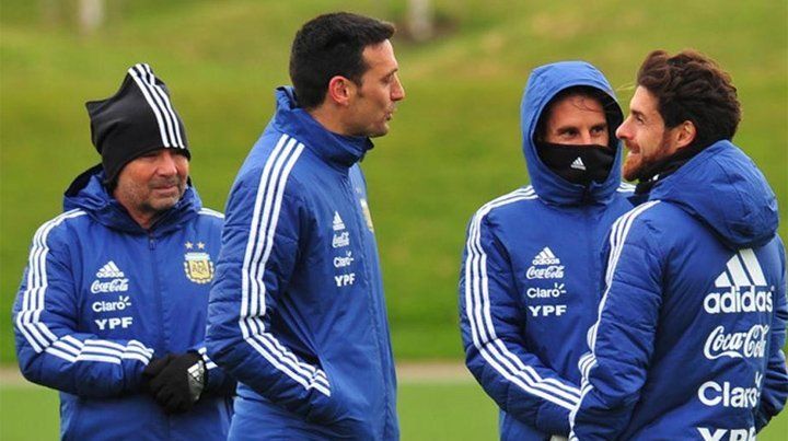 Scaloni y Aimar con Sampaoli y Becaccece en la previa de Rusia 2018. Scaloni y Aimar con Sampaoli y Becaccece en la previa de Rusia 2018.