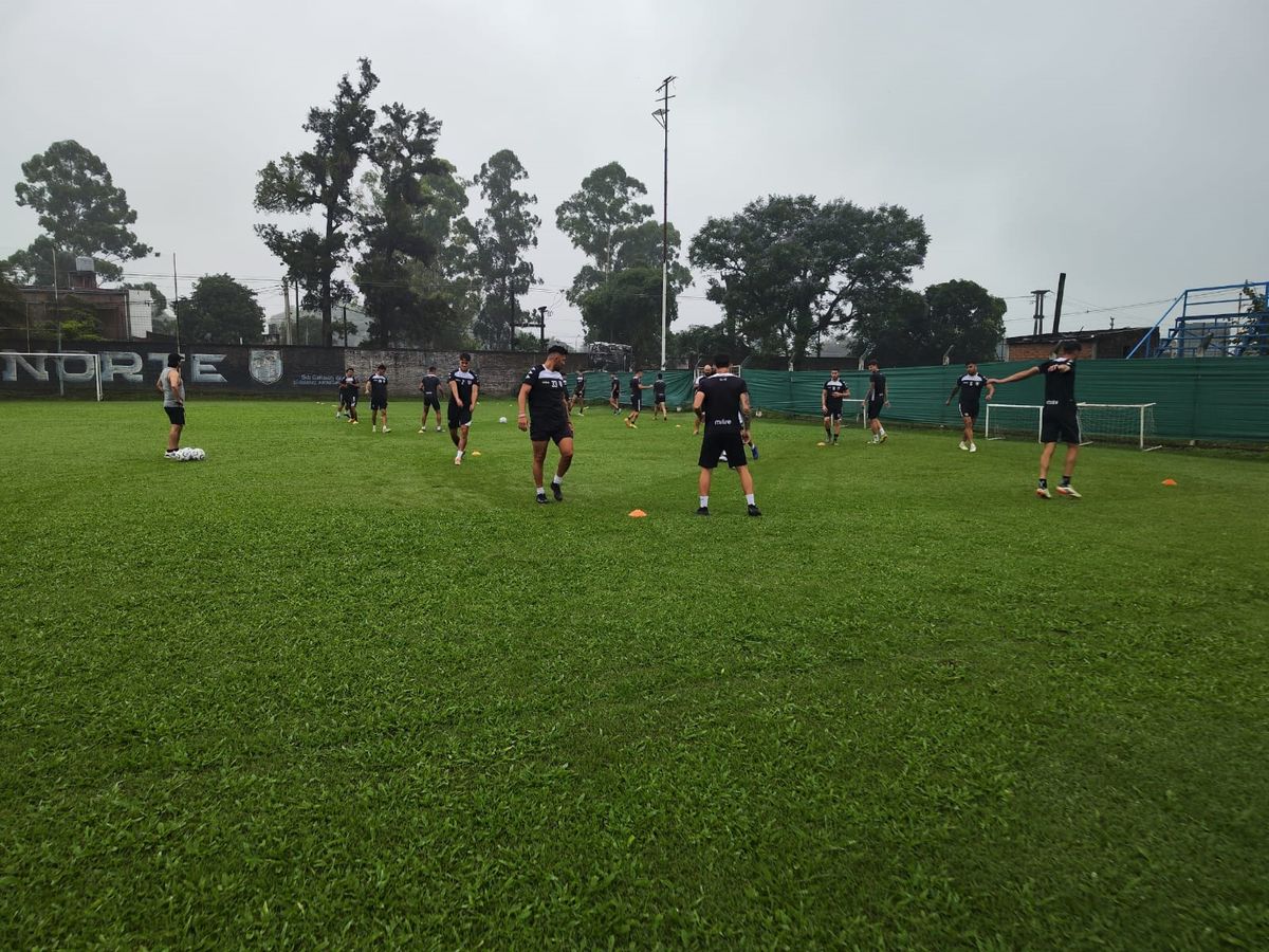 Gimnasia y Esgrima entrenó en el predio de Atlético Tucumán. Gimnasia y Esgrima entrenó en el predio de Atlético Tucumán.