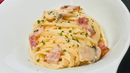 Carbonara, las pastas con salsa de panceta y parmesano.