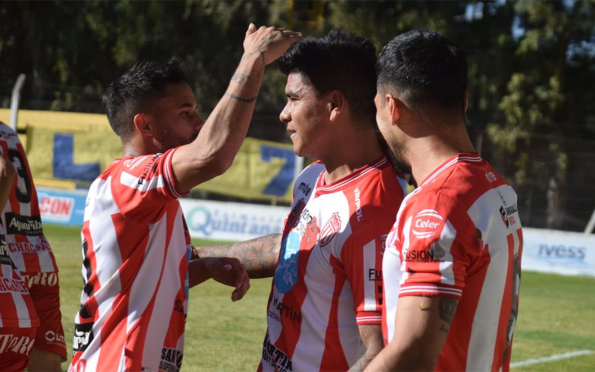 Atlético San Martín sumó ante Juventud Unida como visitante con un gol de Ramón Lentini. Atlético San Martín sumó ante Juventud Unida como visitante con un gol de Ramón Lentini.