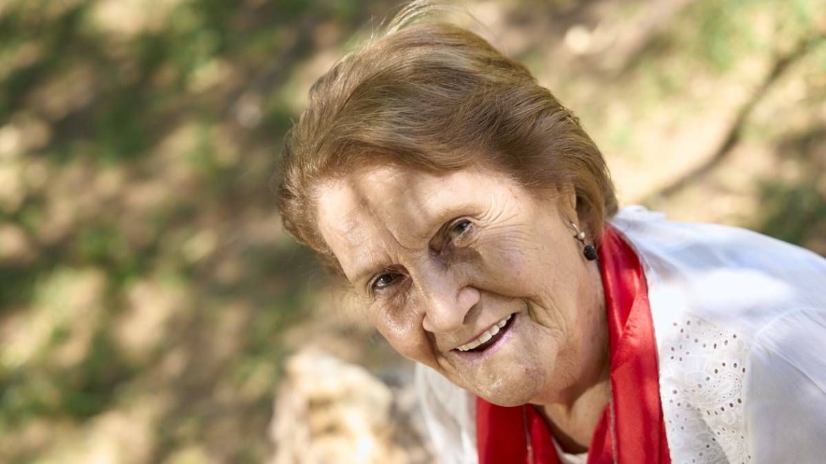 María quiere llegar a los 101 para festejar los 15 con sus nietos Sofía y Joaquín que viven en San Juan. María quiere llegar a los 101 para festejar los 15 con sus nietos Sofía y Joaquín que viven en San Juan.