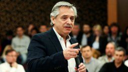 Alberto Fernández dijo los ministerios que abriría y cuáles cerraría